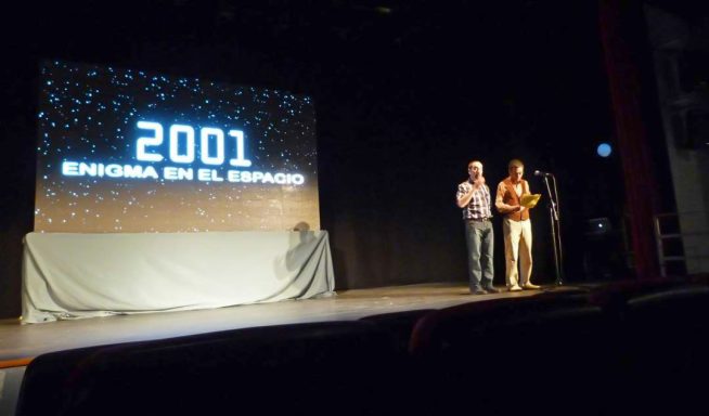 Acto de presentación en el Teatro Dulce Chacón de Parla